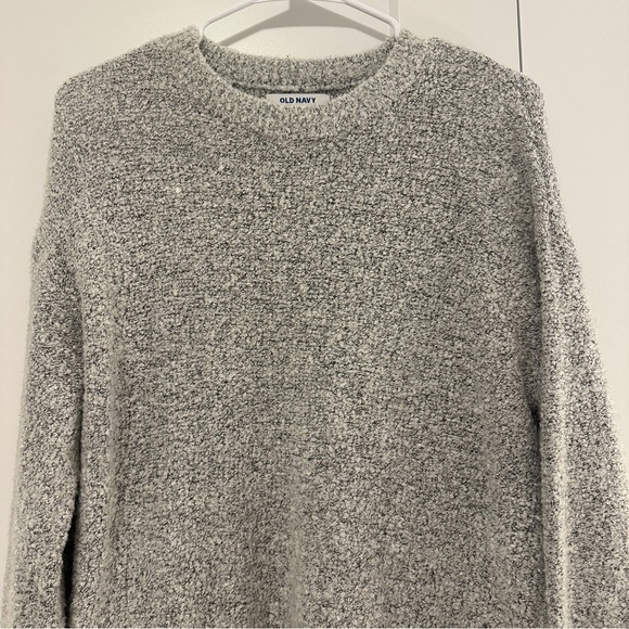 Old Navy Grey Knit Pullover Crewneck Sweater Size Small Women’s - Picture 4 of 10